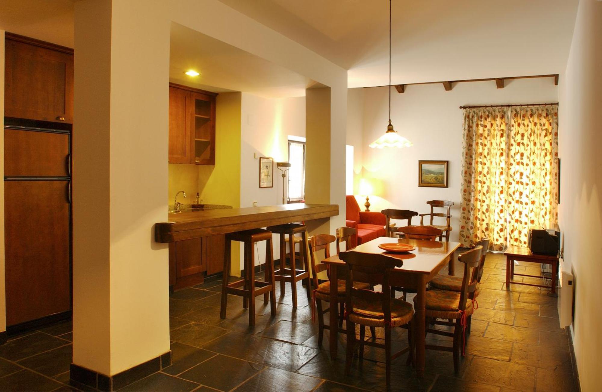 Apartamentos Linsoles Eriste Ngoại thất bức ảnh