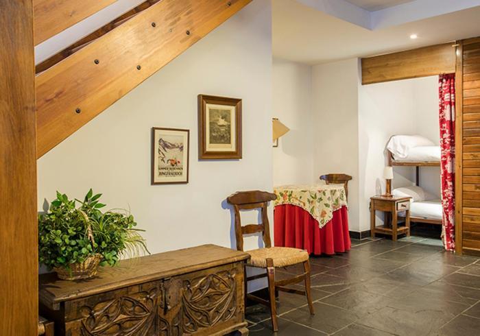 Apartamentos Linsoles Eriste Ngoại thất bức ảnh