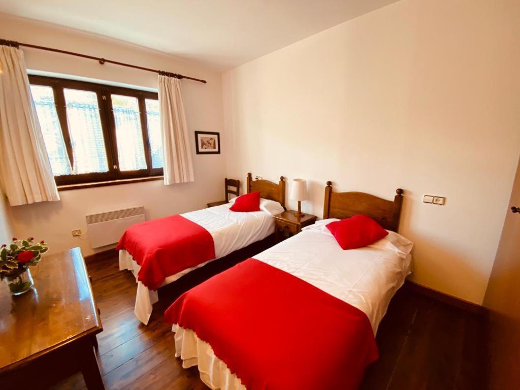 Apartamentos Linsoles Eriste Ngoại thất bức ảnh