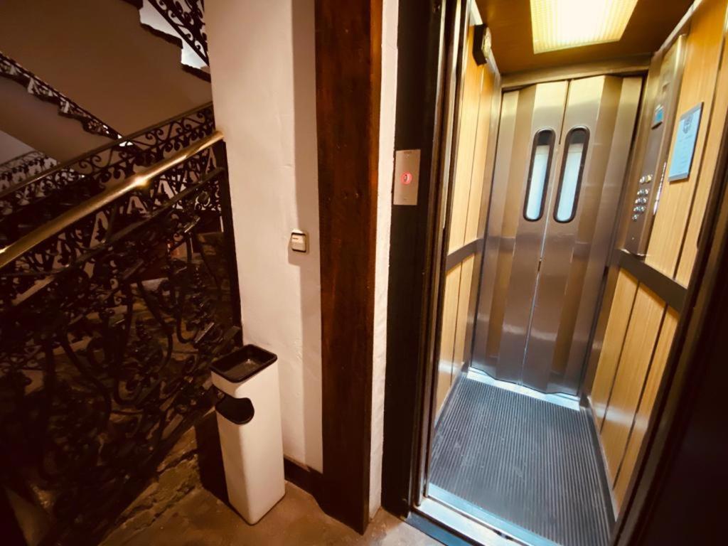 Apartamentos Linsoles Eriste Ngoại thất bức ảnh